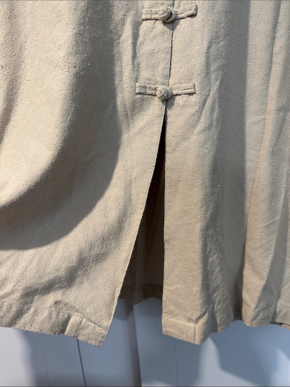 Vintage Silk Sleeveless Mandarin Collar Button-Loop Top in Beige - Picture 2 of 4